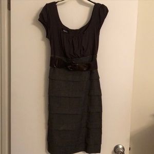 👗Brown knee length dress. EUC.